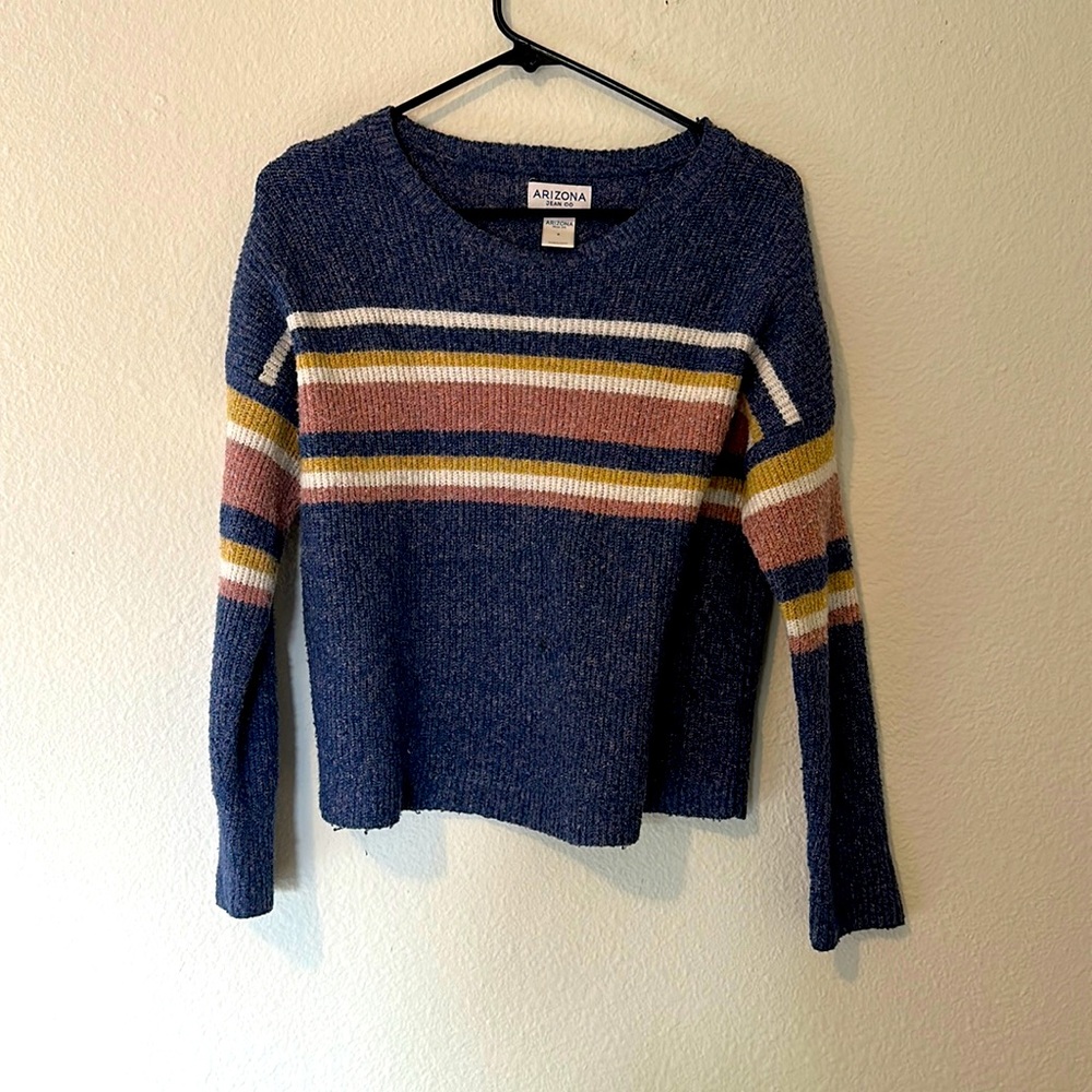 Like new sweater